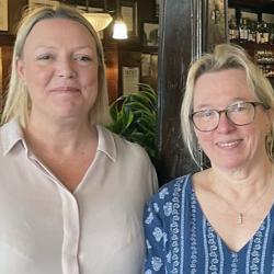 Professor Charlotte Summers, Director of the Victor Phillip Dahdaleh Heart & Lung Research Institute, and Dr Jennifer Read